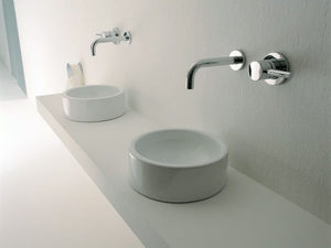 MINI TWIN - Countertop ceramic handrinse basin round _ Ceramica Flaminia